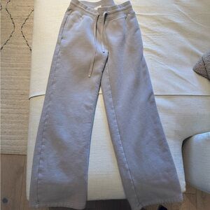 Aritzia Cozy Sweatfleece Perfect Banded Sweatpant Ashen Grey